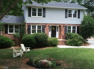 1012 Tanglewood Dr, Gainesville, GA 30501