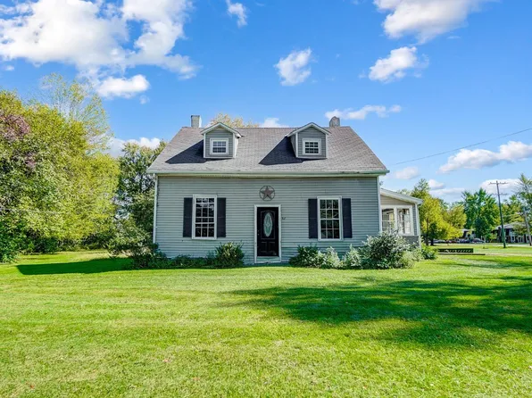 82 Amelia Olive Branch Rd, Amelia, OH 45102