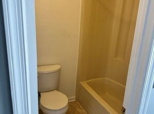 204 Ferdinand Cir, Virginia Beach, VA 23462
