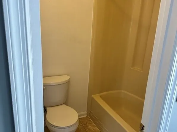 204 Ferdinand Cir, Virginia Beach, VA 23462