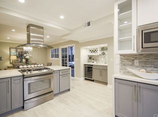 368 Genoa Ln, Costa Mesa, CA 92627