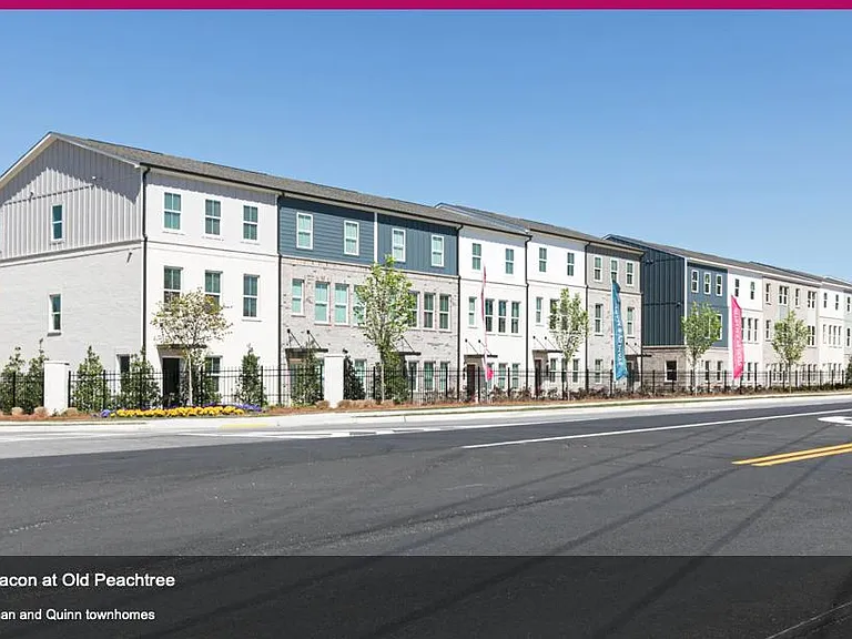 2700 Whistler Way NE — Photo 1