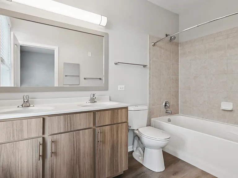 Davey Two Bedroom Townhome - 2nd upstairs bathroom