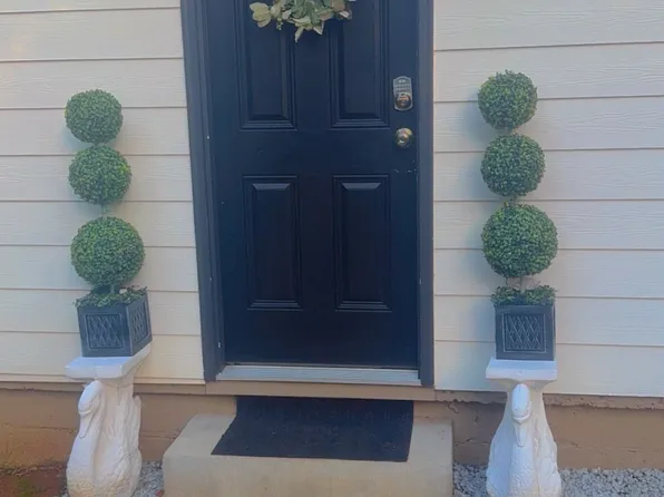 8323 Tudor Dr, Jonesboro, GA 30238