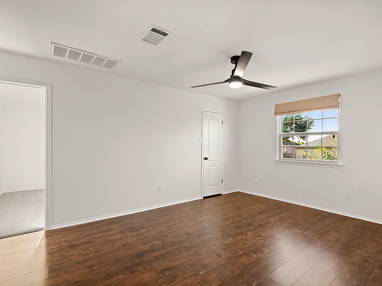2011 Monica Ln — Photo 11