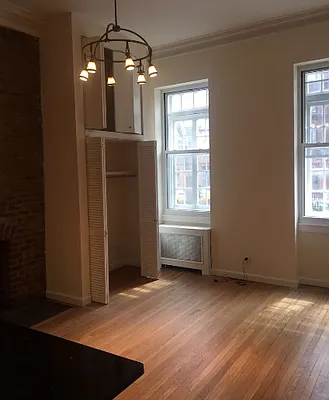 Rented by Waverly Realty Associates | media 17