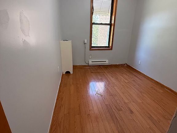 5th image of 116 Brighton 11th St #2R