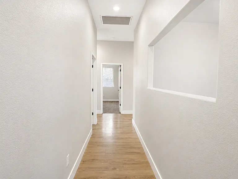 10163 Omeara Dr — Photo 23