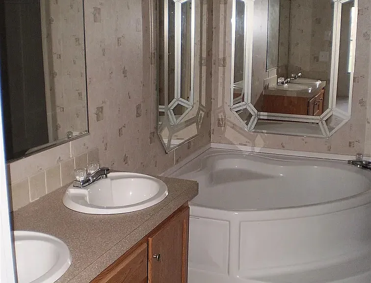 240 Crestridge Dr — Photo 7