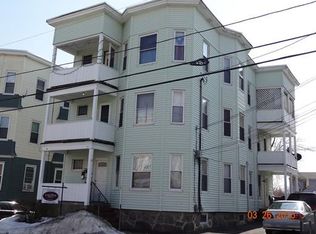 36 Boxford St, Lawrence, MA 01843