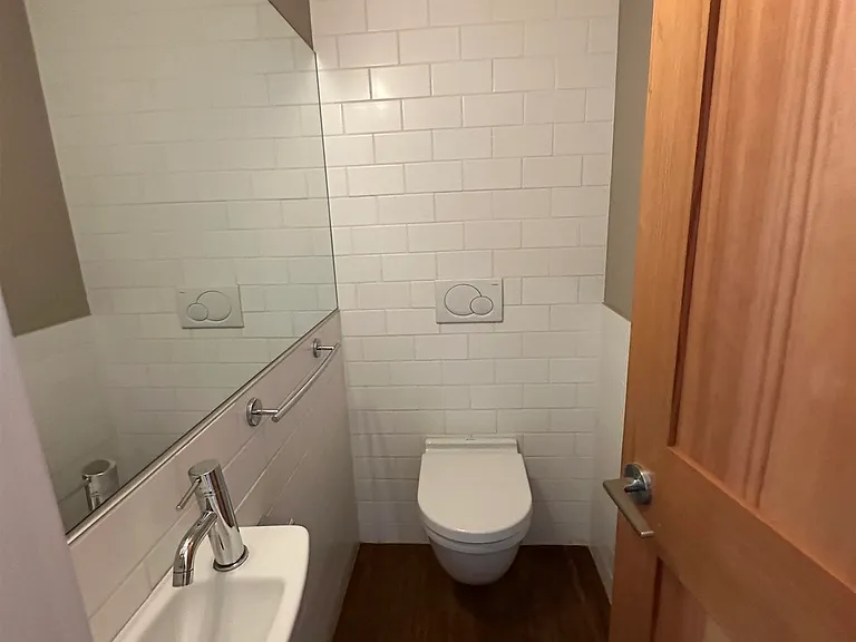 295 W 12th Ave — Photo 5