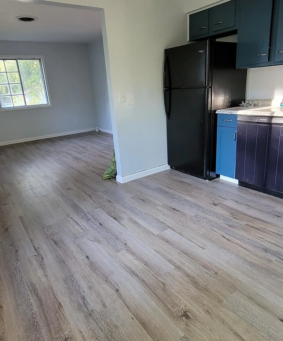 2 bed, 781 sqft, $975 — Photo 3