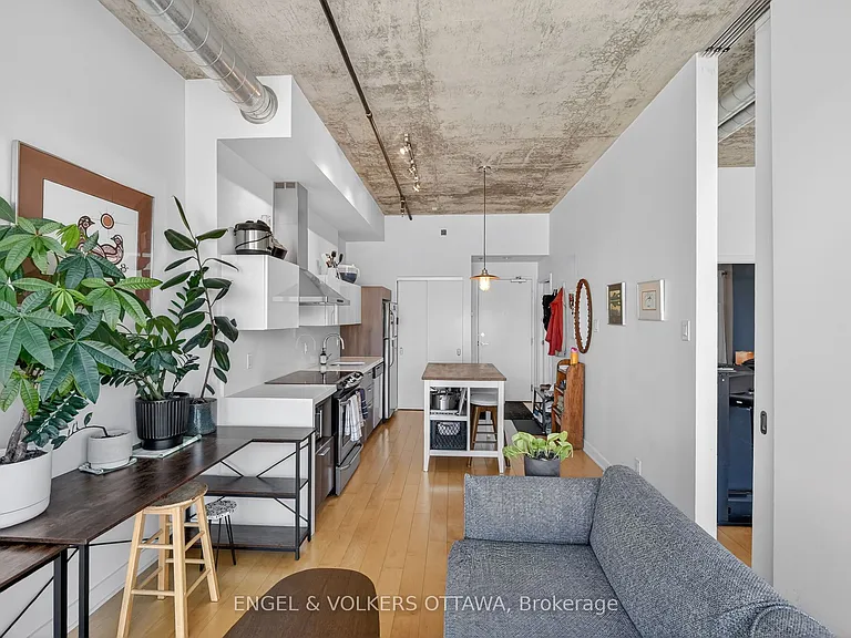 340 McLeod St #935 — Photo 10