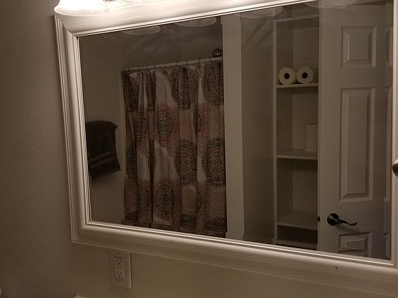 Downstairs Bathroom 