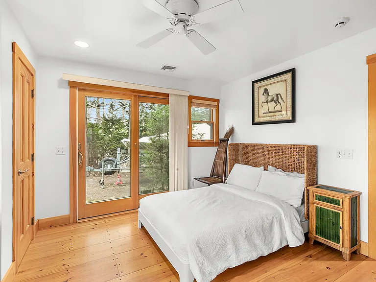 52 Noyac Harbor Rd — Photo 11