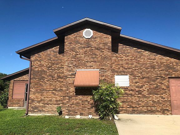 5th image of 4495 Carolwood Dr