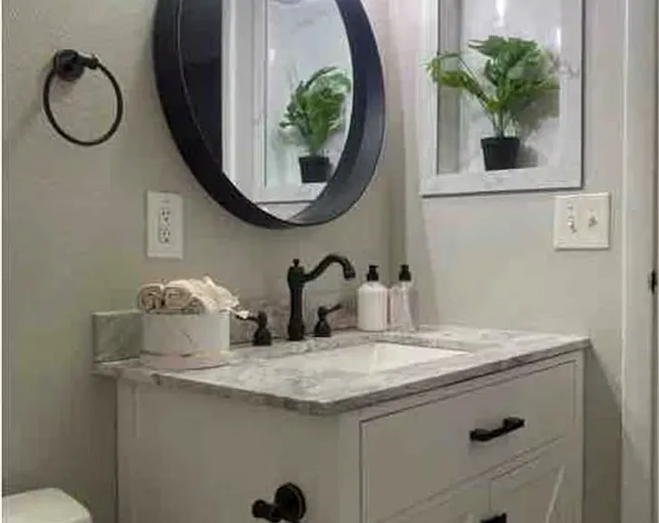 615 S Royal Crest Cir #8 — Photo 10
