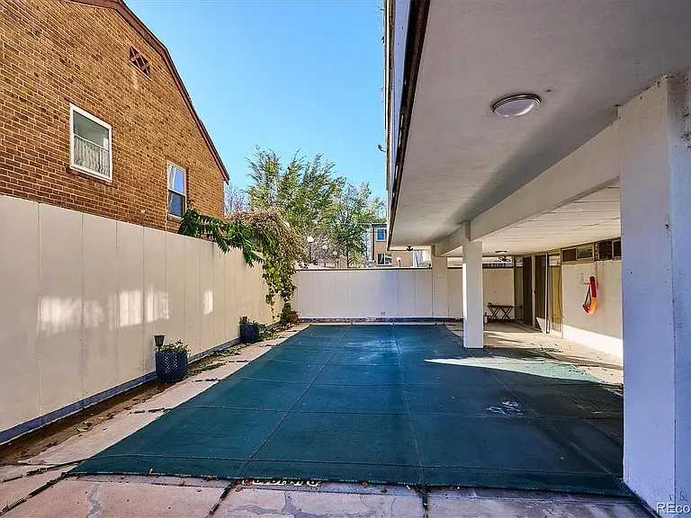 799 Dahlia St #204 — Photo 26