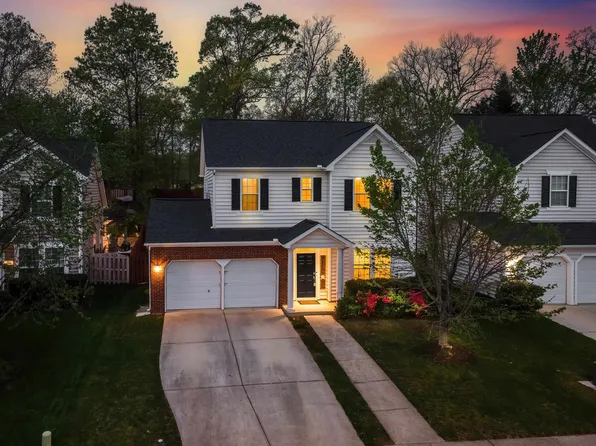306 Scarcliffe Ct, Hurdle Mills, NC 27541