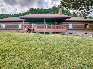 28318 Robindale Rd, Meadowview, VA 24361