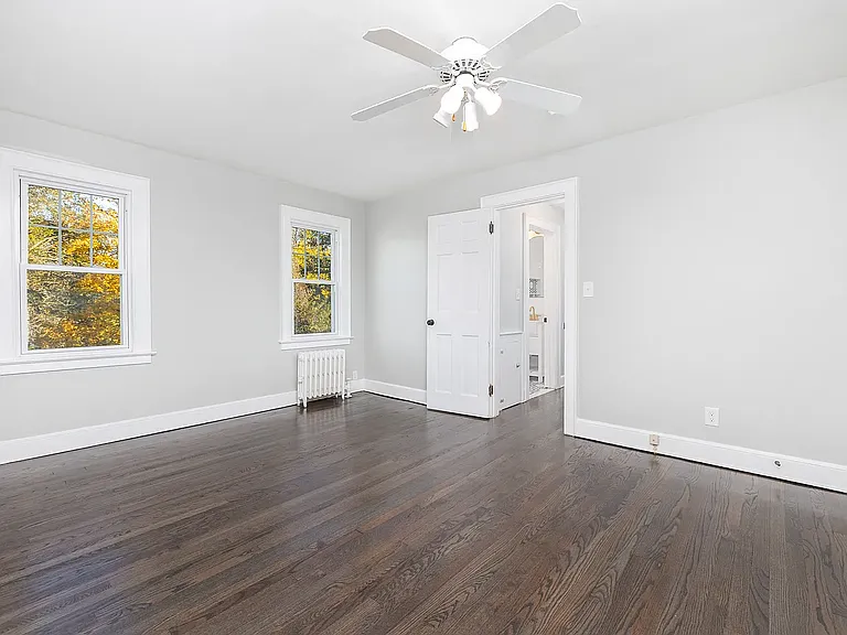 51 Hepburn Rd — Photo 22