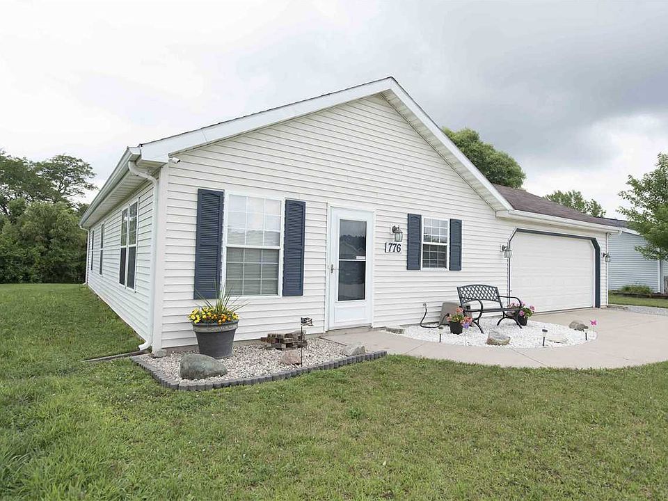 1st image of 776 Graber Ct