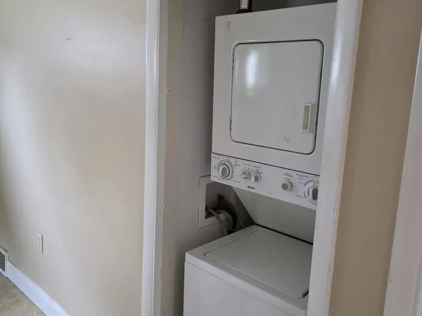 540 Boquet St, Carnegie, PA 15106