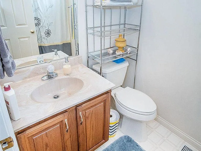 7844 Crystal Ct — Photo 21