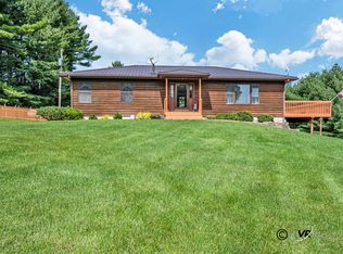 6352 W Stagecoach Trl, Galena, IL 61036