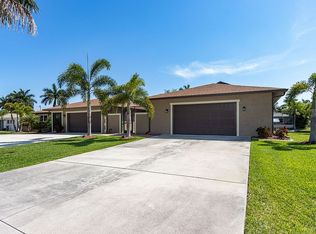 5249 Seminole Ct, Cape Coral, FL 33904
