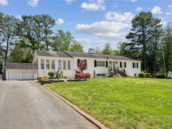 8203 Overbury Rd, Richmond, VA 23227