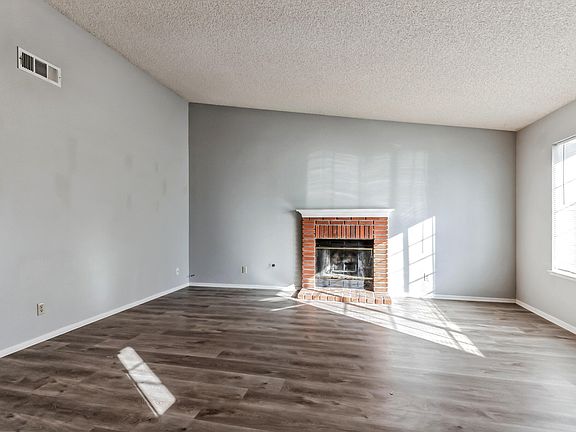 5th image of 1721 Viridan Ave