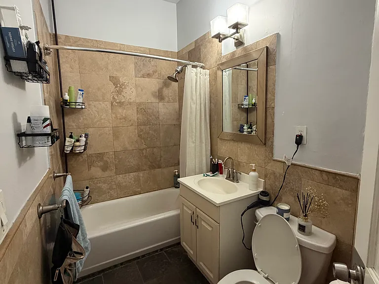 456 W 57th St #4C — Photo 7