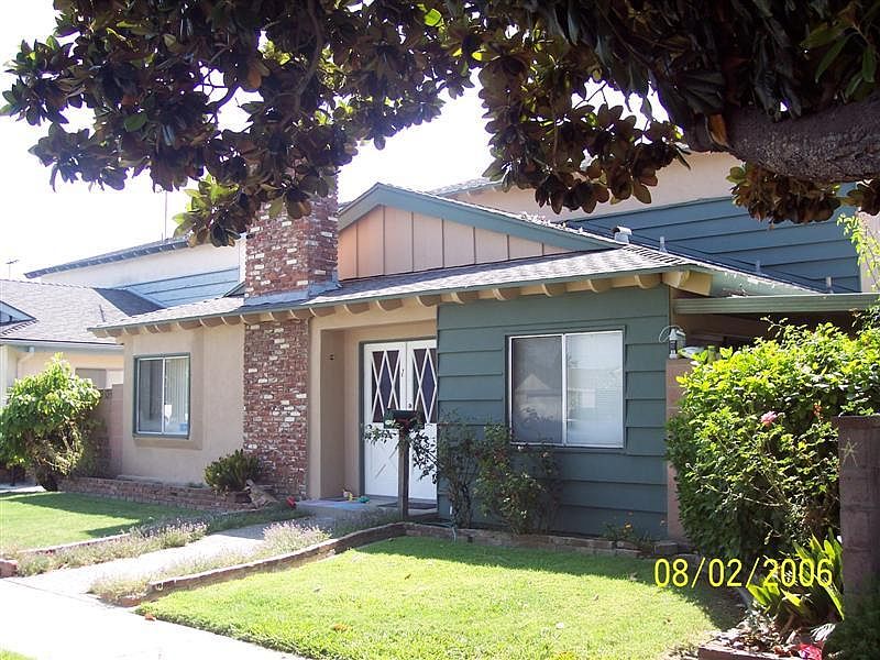 1st image of 6121 Woodruff Ave APT 3