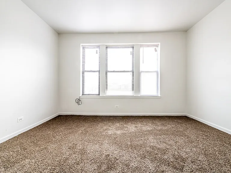 5047 S Champlain Ave #634-E — Photo 60