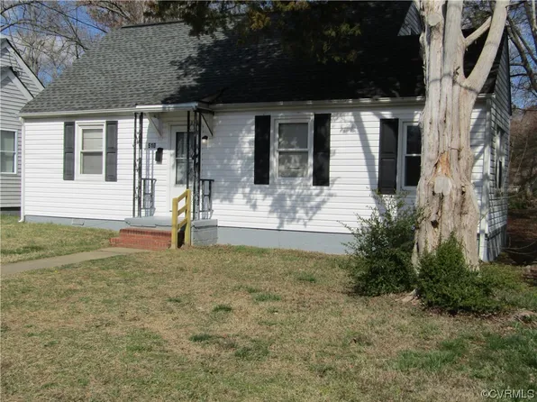510 Dakar Dr, Sandston, VA 23150