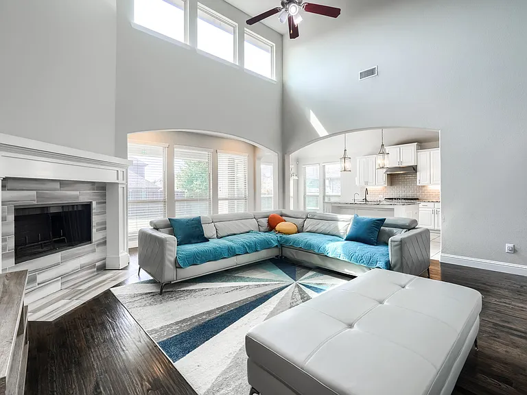 14175 Wheatfield Ln — Photo 10
