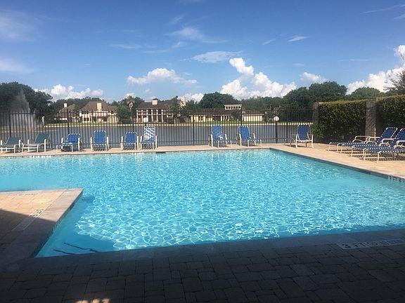 5th image of 2611 Grants Lake Blvd