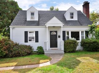 23 Cassilis Rd, West Hartford, CT 06107