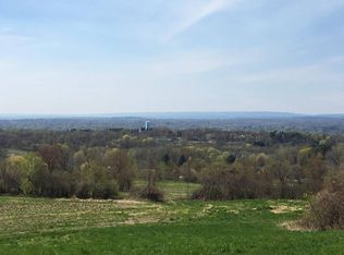 Vista Rd, Troy, NY 12180