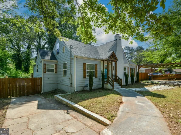 3164 Harris Dr, East Pt, GA 30344