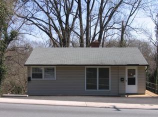 1000A Rugby Rd, Charlottesville, VA 22903