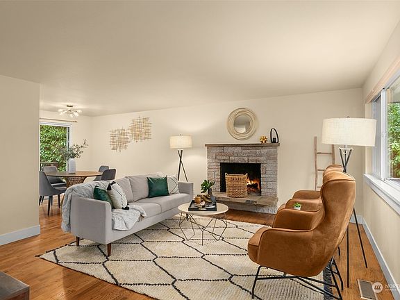 5th image of 3704 NE 192nd Street