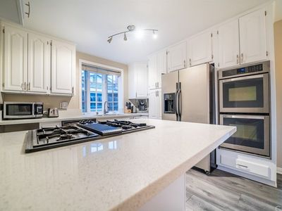 16261 Fairway Ln, Huntington Beach, CA, 92649