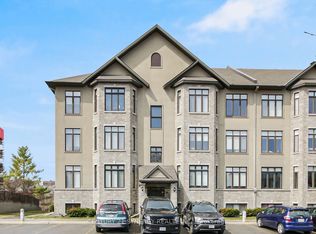 50 Prestige Cir #7, Ottawa, ON K4A 0W9