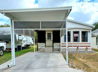 3879 Honolulu Dr, Ruskin, FL 33570