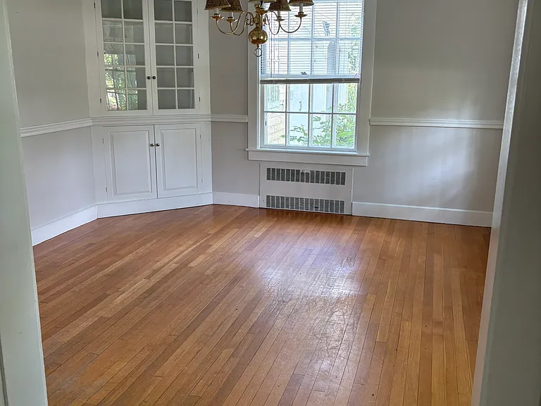 15 Ridgewood Ave — Photo 17