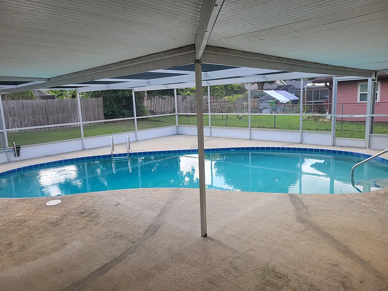 370 Tonka Dr — Photo 13