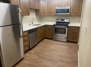 Park 3025, Seattle, WA 98125