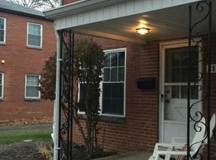 2116 Harwitch Rd, Upper Arlington, OH 43221